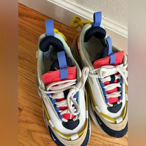 Nike Air Max Furyosa - Picture 3 of 4